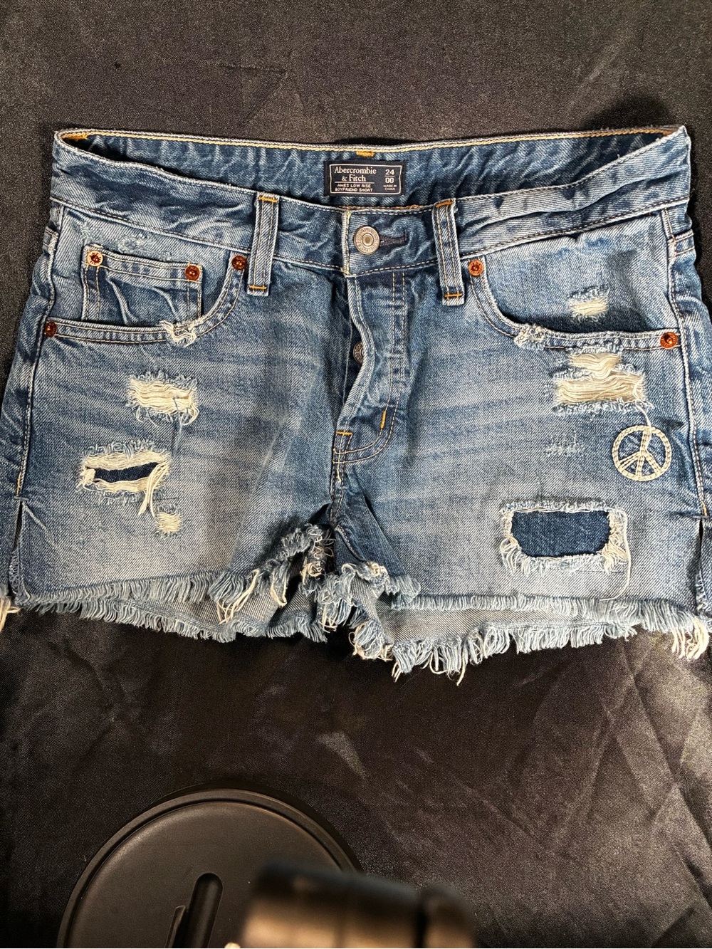 Abercrombie & Fitch Ames Low Rise Boyfriend Shorts 24 Y2K